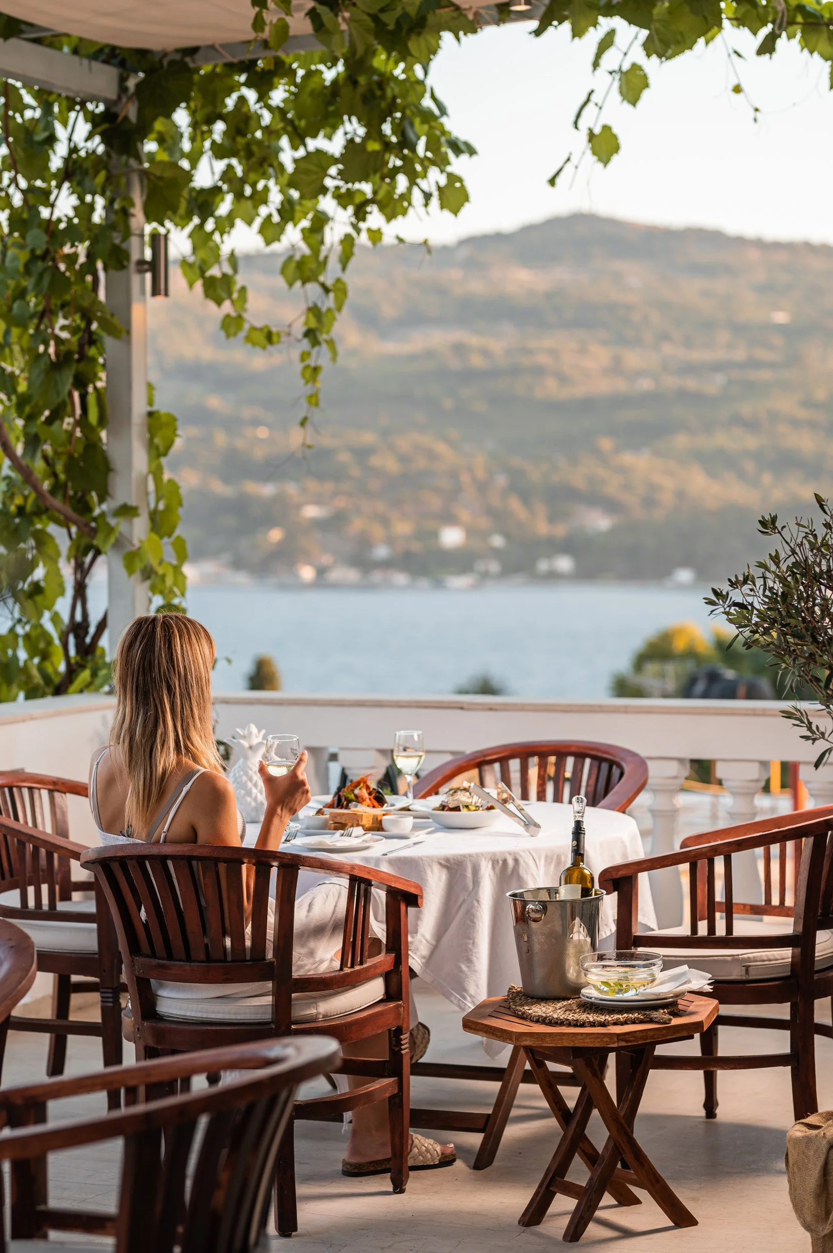Ino Hotel Samos gardens